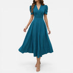 Elegantes Damen-Midikleid mit V-Ausschnitt und taillierter Passform
