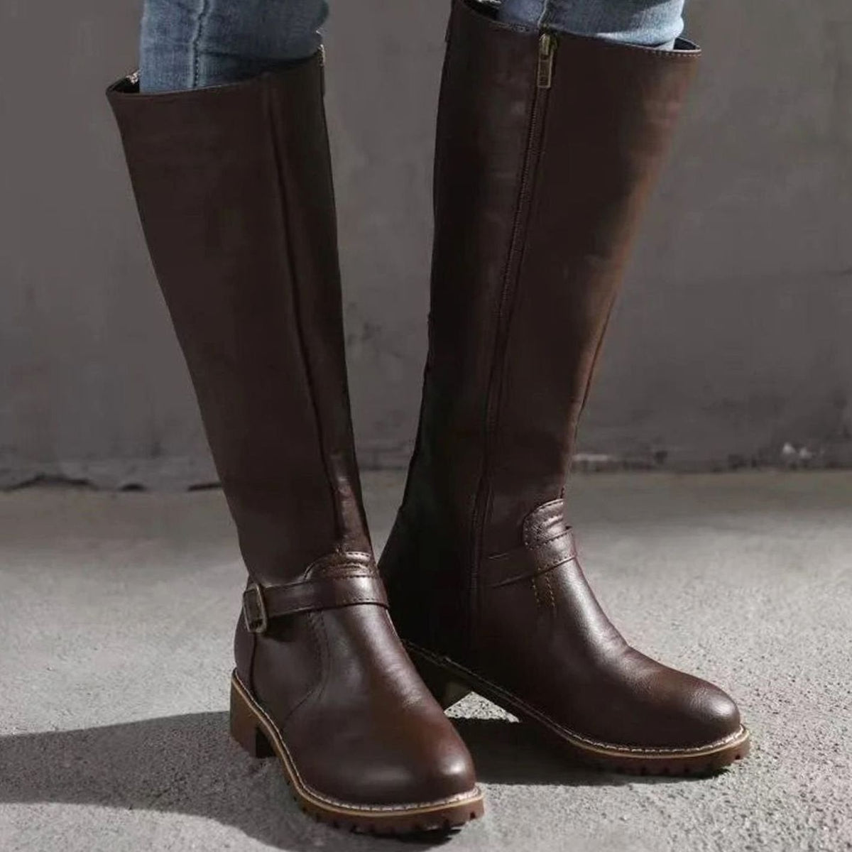 Damen Kniehohe Lederstiefel mit Schnalle und Profilsohle – Gepolsterte Stiefel mit Reißverschluss, Herbst Winter