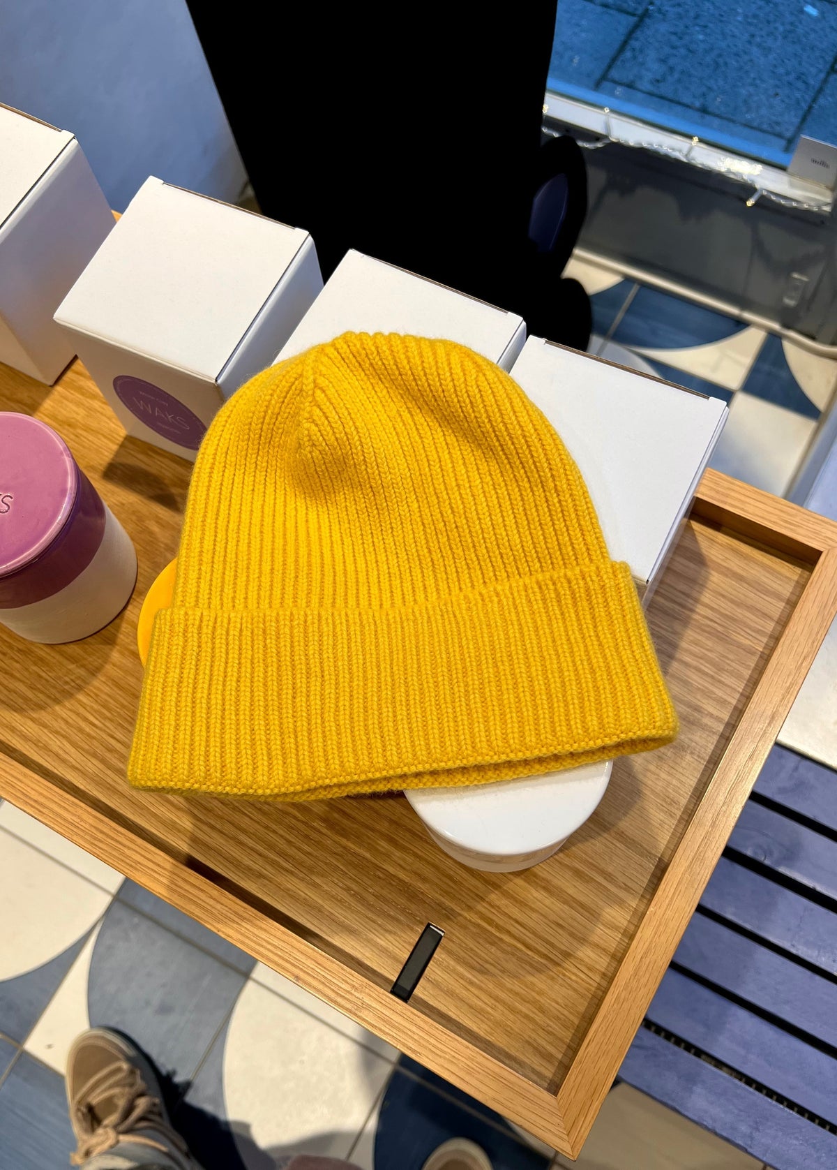Unisex Beanie Gelb – Gerippte Strickmütze aus Woll-Kaschmir-Mischung