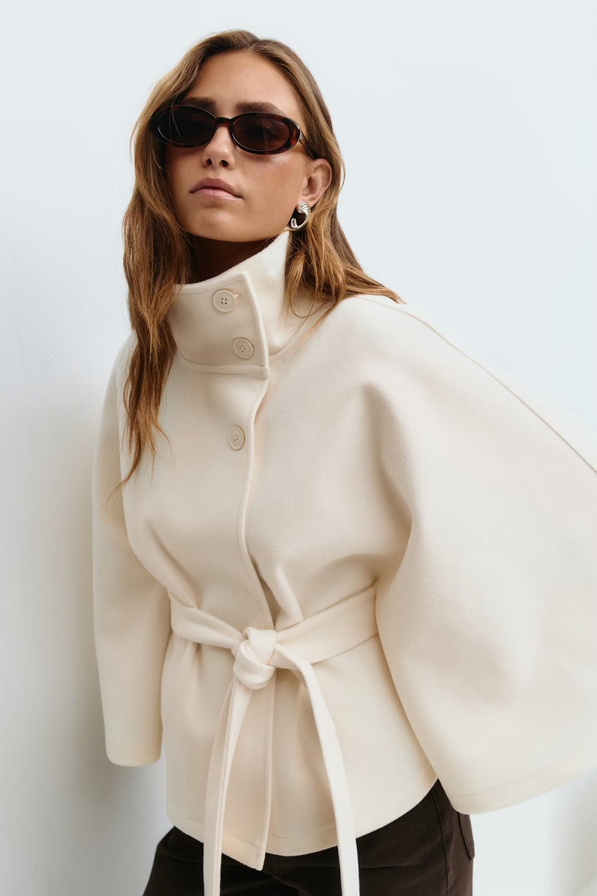 Damen Cape-Mantel mit Stehkragen und Bindegürtel – Eleganter Poncho-Mantel, Herbst Winter