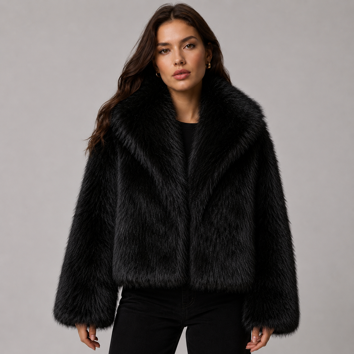 Damen Kurze Kunstfelljacke mit Reverskragen – Flauschige Winterjacke mit Futter