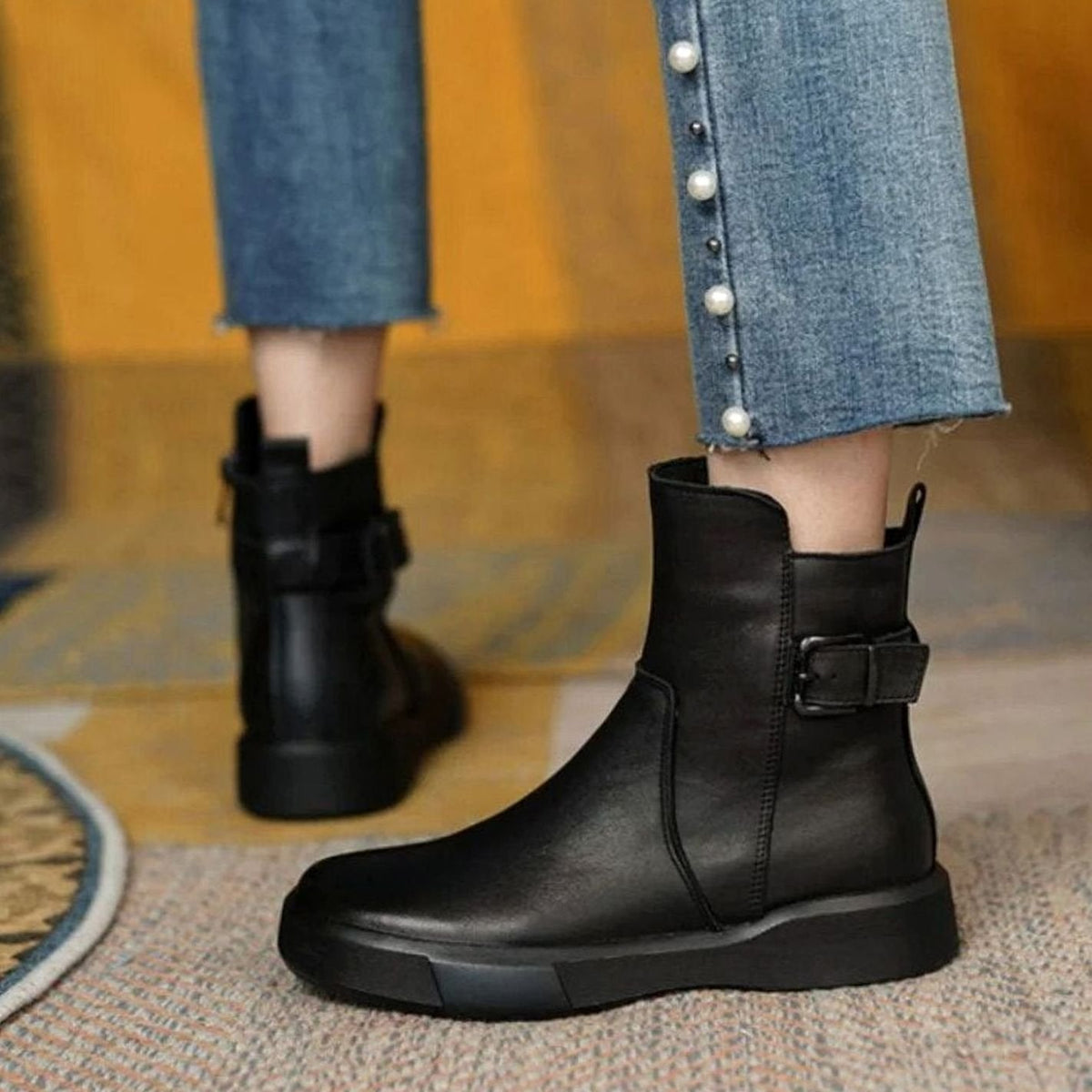 Damen Leder-Stiefeletten mit Schnalle – Flache Ankle Boots mit gepolsterter Plateausohle, Herbst Winter