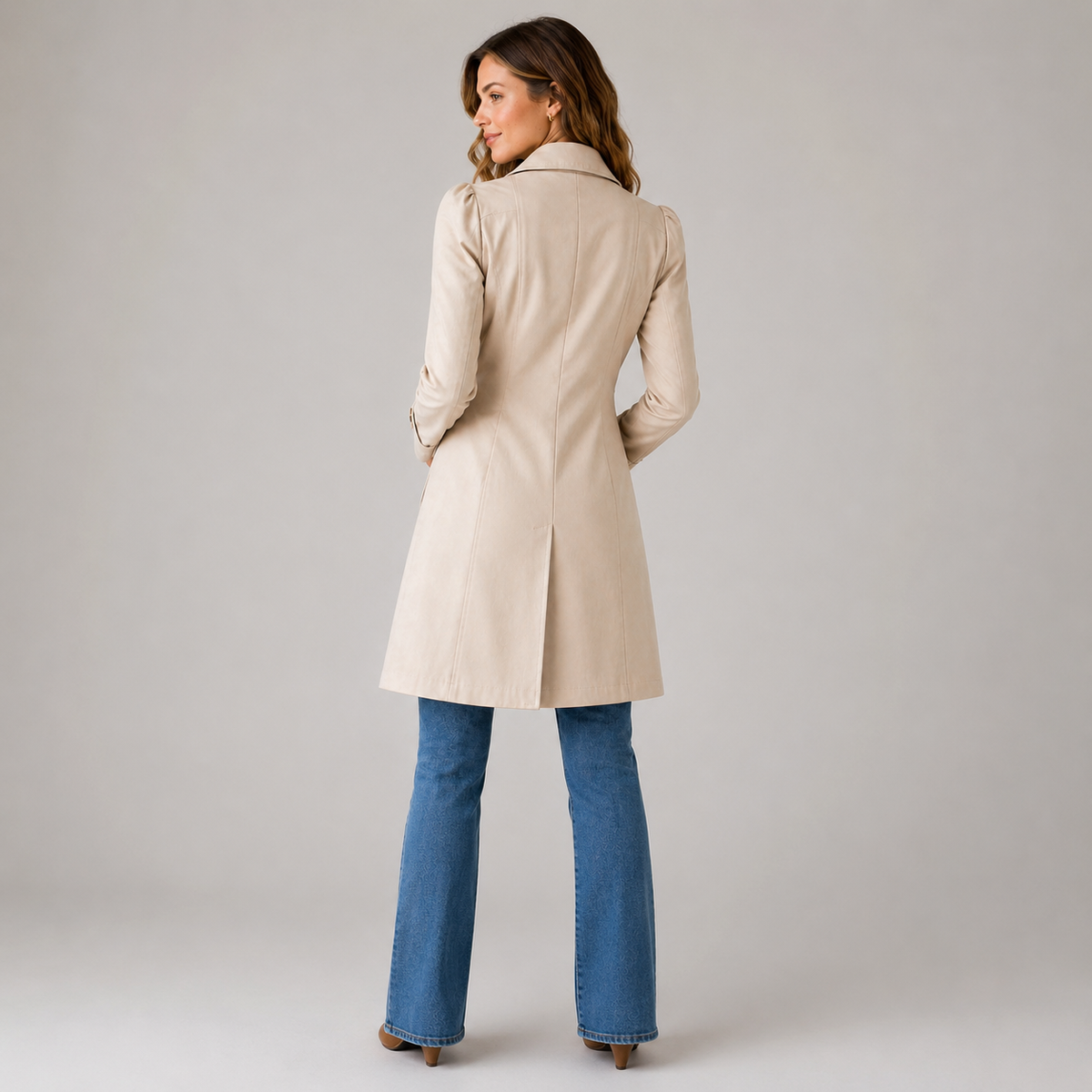 Damen Kurzer Trenchcoat – Taillierter Übergangsmantel mit Knopfleiste, Herbst