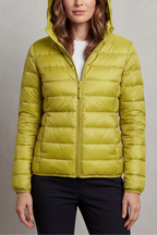 Damen Ultraleichte Steppjacke mit Kapuze – Packbare Übergangsjacke mit Reißverschlusstaschen, Herbst Winter