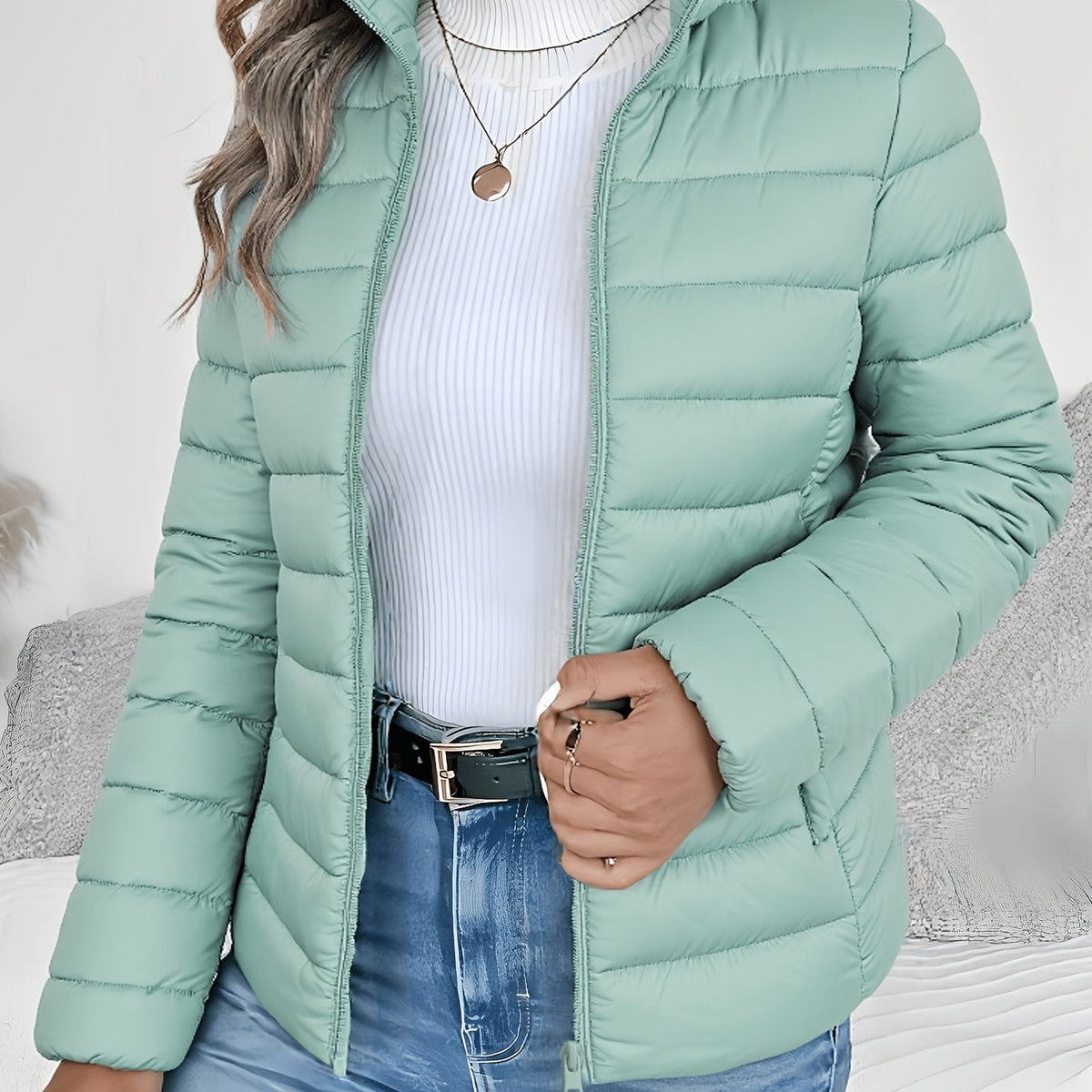 Damen Leichte Steppjacke mit Stehkragen – Taillierte Übergangsjacke mit Reißverschluss, Herbst Winter