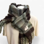 Damen Karierter Schal mit Mohair und Fransen – Großer Karoschal und Umschlagtuch, Herbst Winter