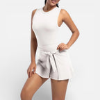 Damen Sportkleid mit integrierter Shorts und Bindetaille