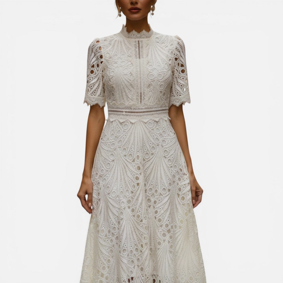 Damen Midikleid mit Lochstickerei und kurzen Ärmeln
