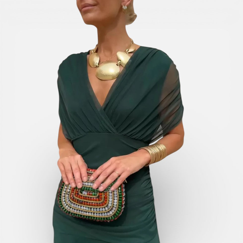 Schulterfreies Midikleid mit Drapierung