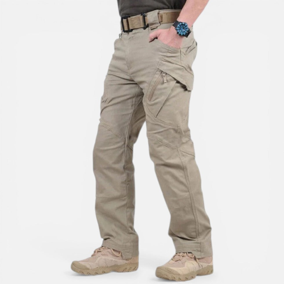 Herren Cargohose mit mehreren Taschen und robustem Design