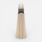 Langes Abendkleid mit Neckholder und Spitzenbund