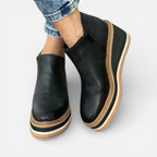 Orthopädische Damen Stiefeletten mit Keilsohle und runder Spitze