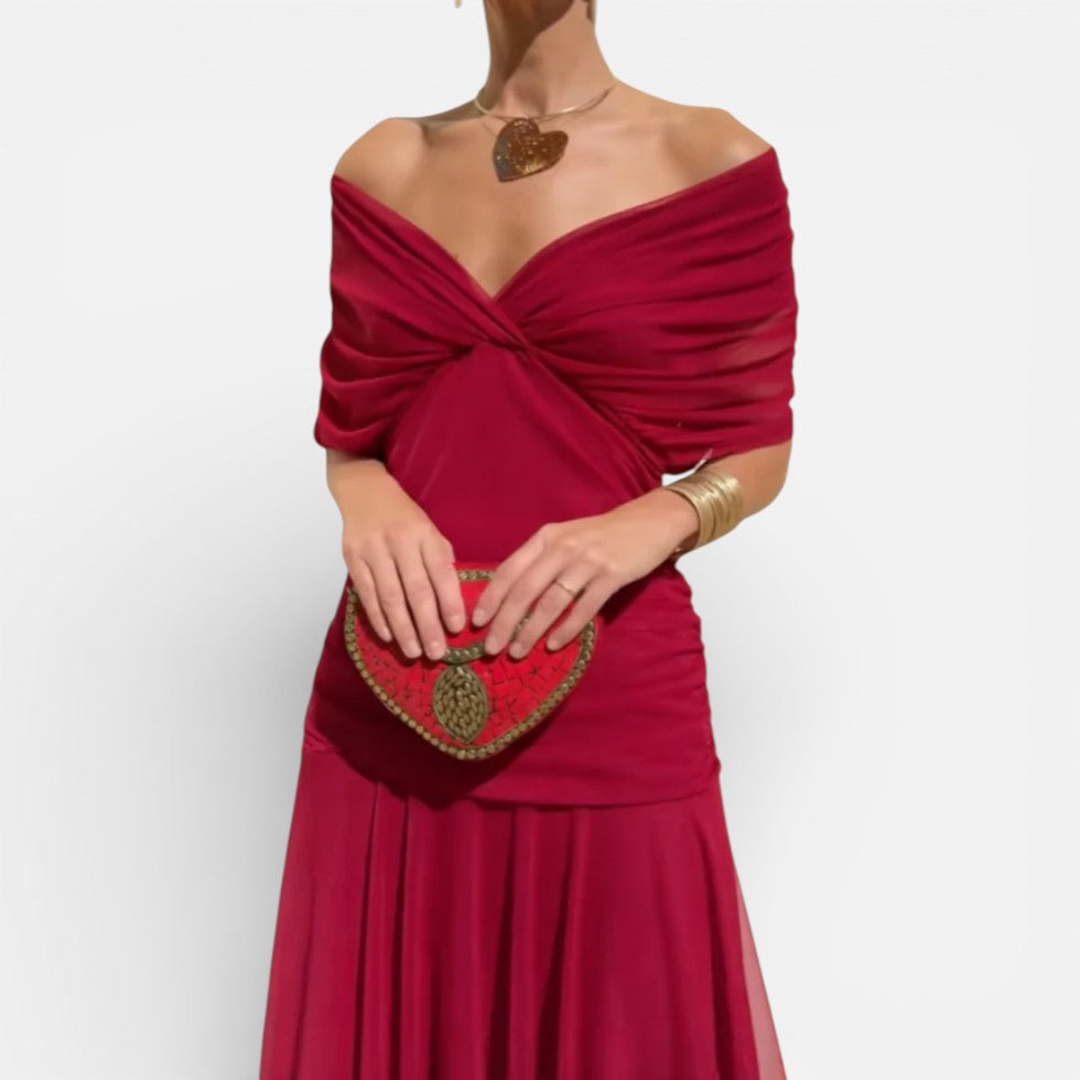 Schulterfreies Midikleid mit Drapierung