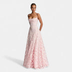 Abendkleid Damen mit ausgestellter Silhouette