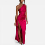 Maxikleid mit One Shoulder Design und hohem Schlitz