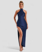 Satin-Ballkleid mit offenem Rücken und Wasserfallkragen