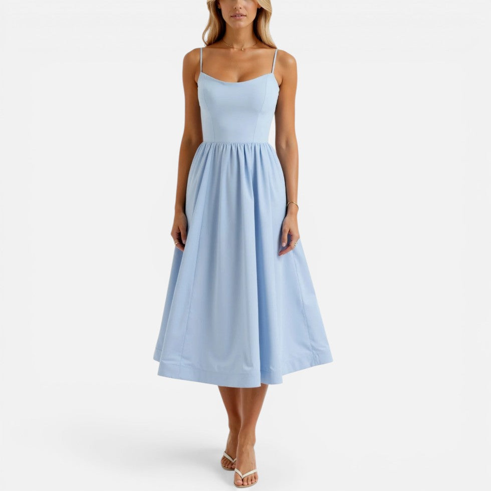 Midikleid mit Spaghettiträgern