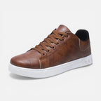 Herren Sneaker mit Schnürung und glatter Oberfläche